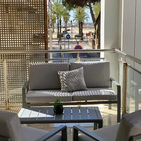Solimar 10 Solo Familias Con Parking Y Piscina * Salou