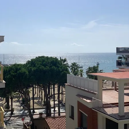 Solimar 10 Solo Familias Con Parking Y Piscina * Salou